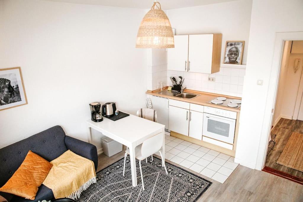 City-Appartement, Holtenauer Strasse Mit 24H Check-In Киль Экстерьер фото
